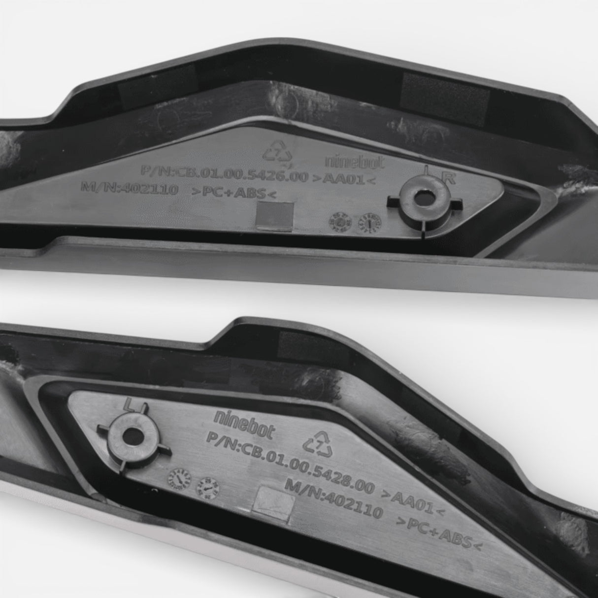 Linke und rechte hintere Gabelabdeckungen – Segway ZT3 Pro