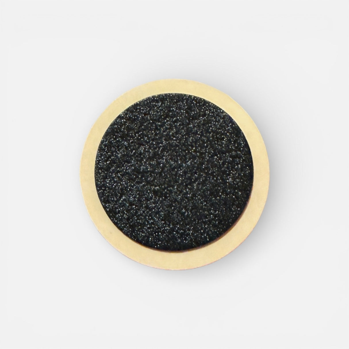 Rustine anti-crevaison à coller